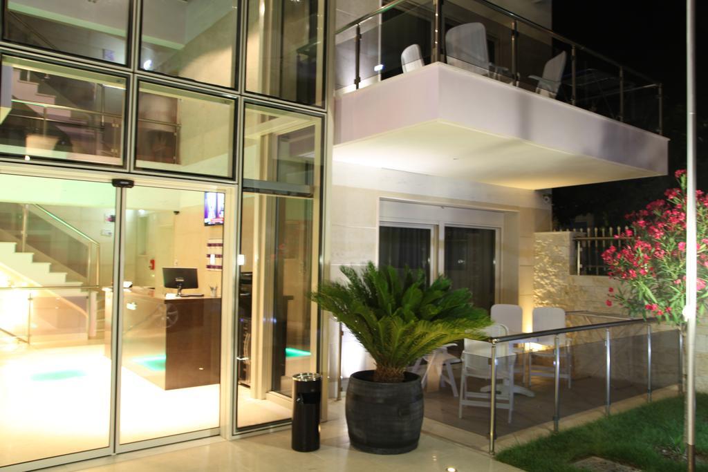 ホテル Orchidea Kallithea  部屋 写真